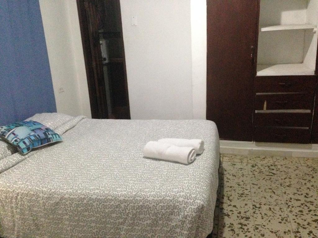 B&B Grand Royal Inn Barranquilla  Exteriör bild