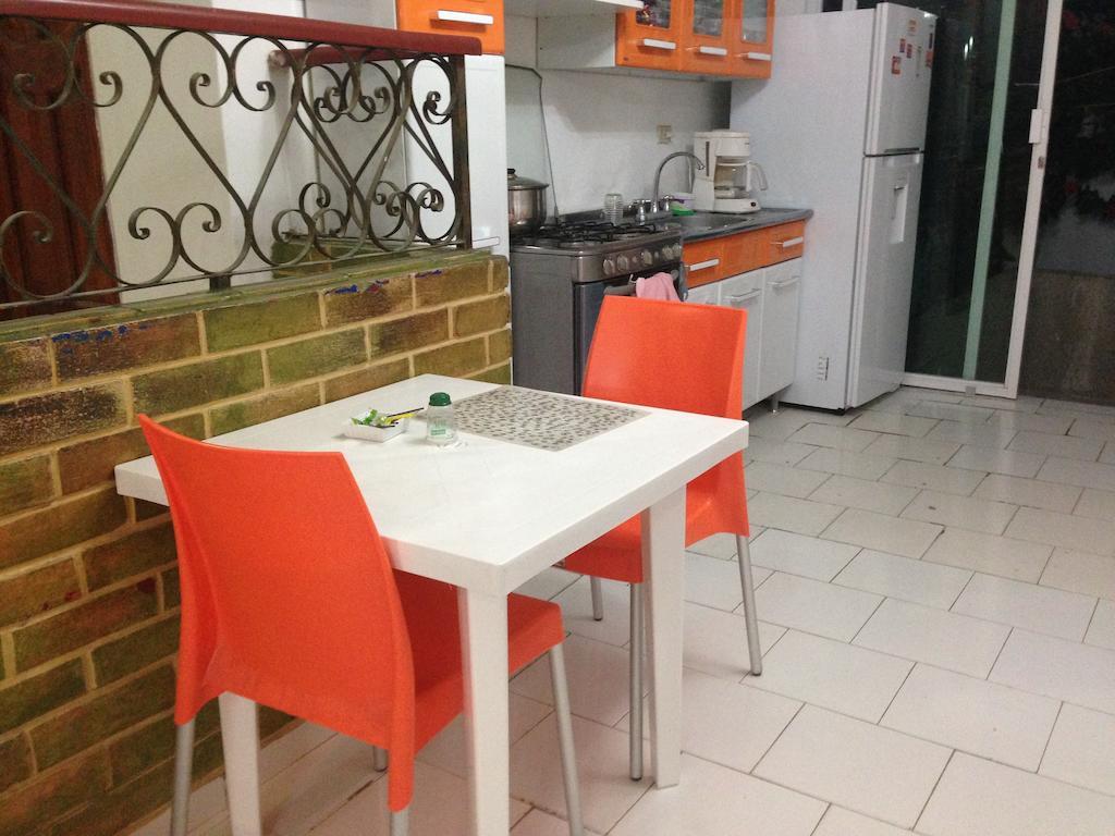 B&B Grand Royal Inn Barranquilla  Exteriör bild